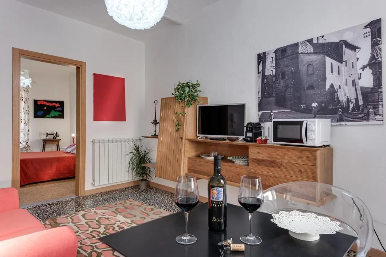 Vedetta Townhouse - Camere E Appartamenti Nel Centro Storico By Be Vedetta Scarlino Bed & Breakfast